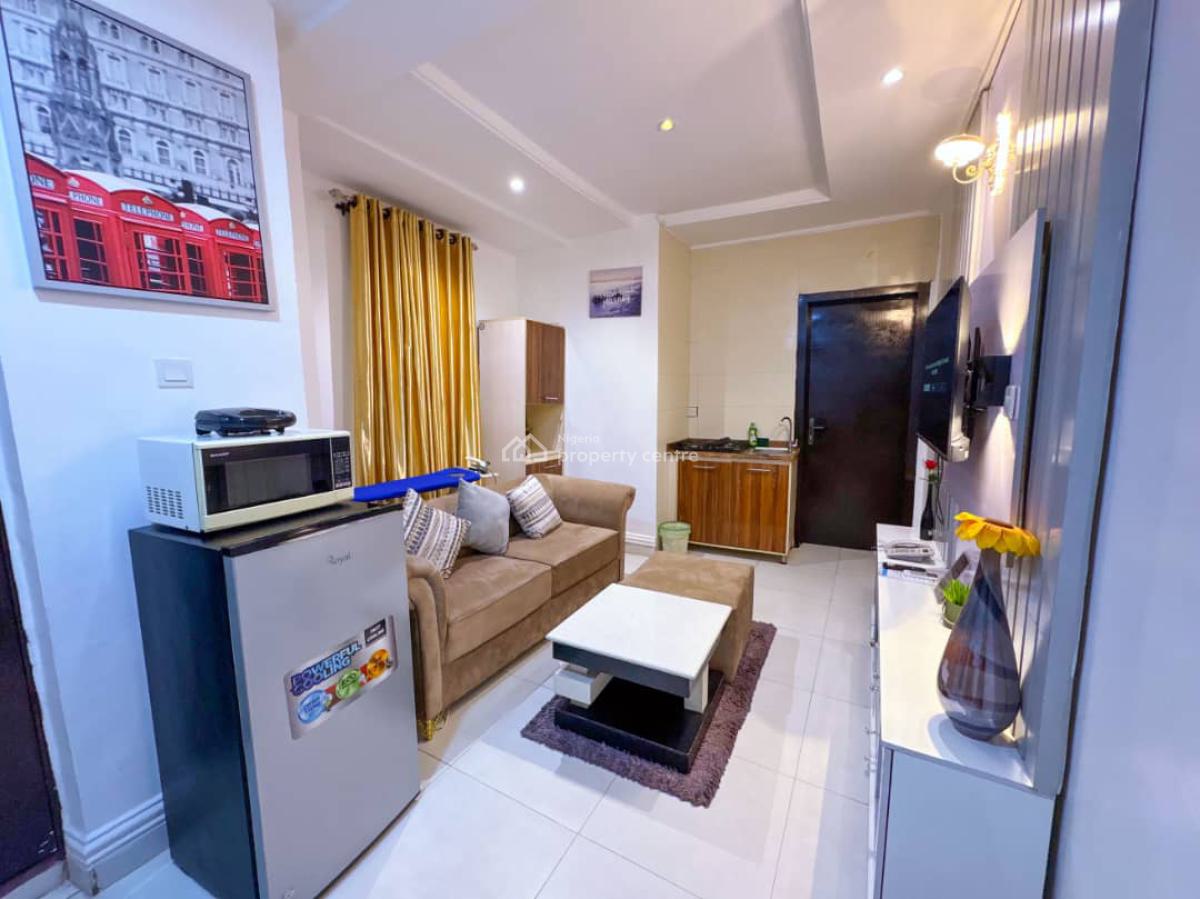 Luxury One Bedroom Apartment, 1, Oremeta Street, Off Kudirat Abiola Way, Oregun, Ikeja, Lagos, Mini Flat (room and Parlour) Short Let