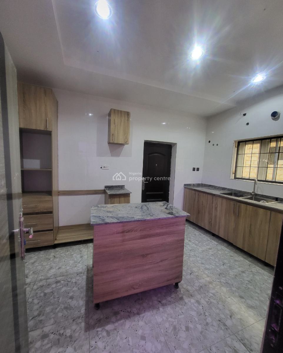 Luxurious Brand New 3 Bedroom Flat, By Old Secteriate, Durumi, Abuja, Flat / Apartment for Rent