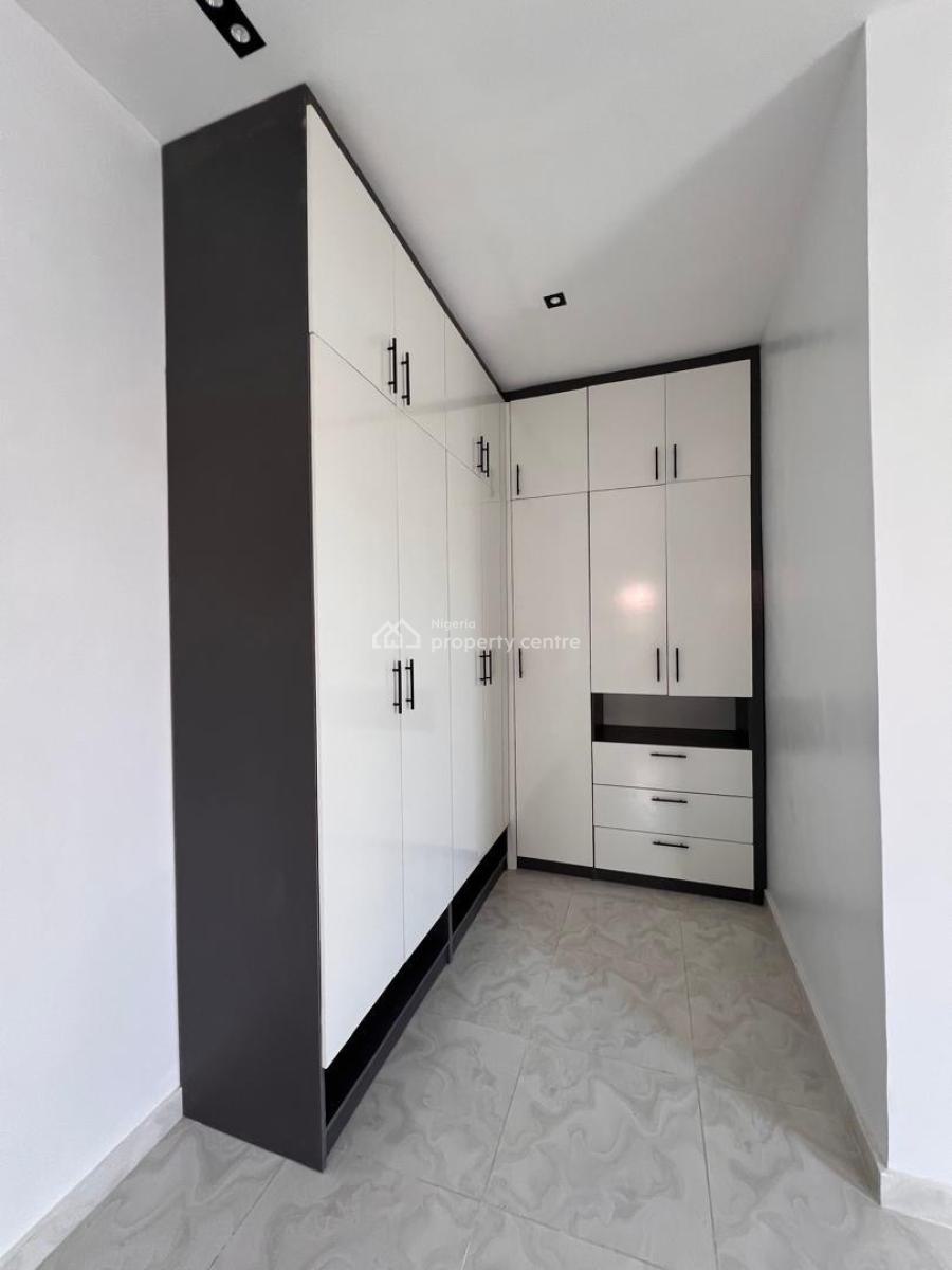 4 Bedrooms Semi Detached Duplex in a Gated and Secured Estate, Ajah, Lagos, Semi-detached Duplex for Sale