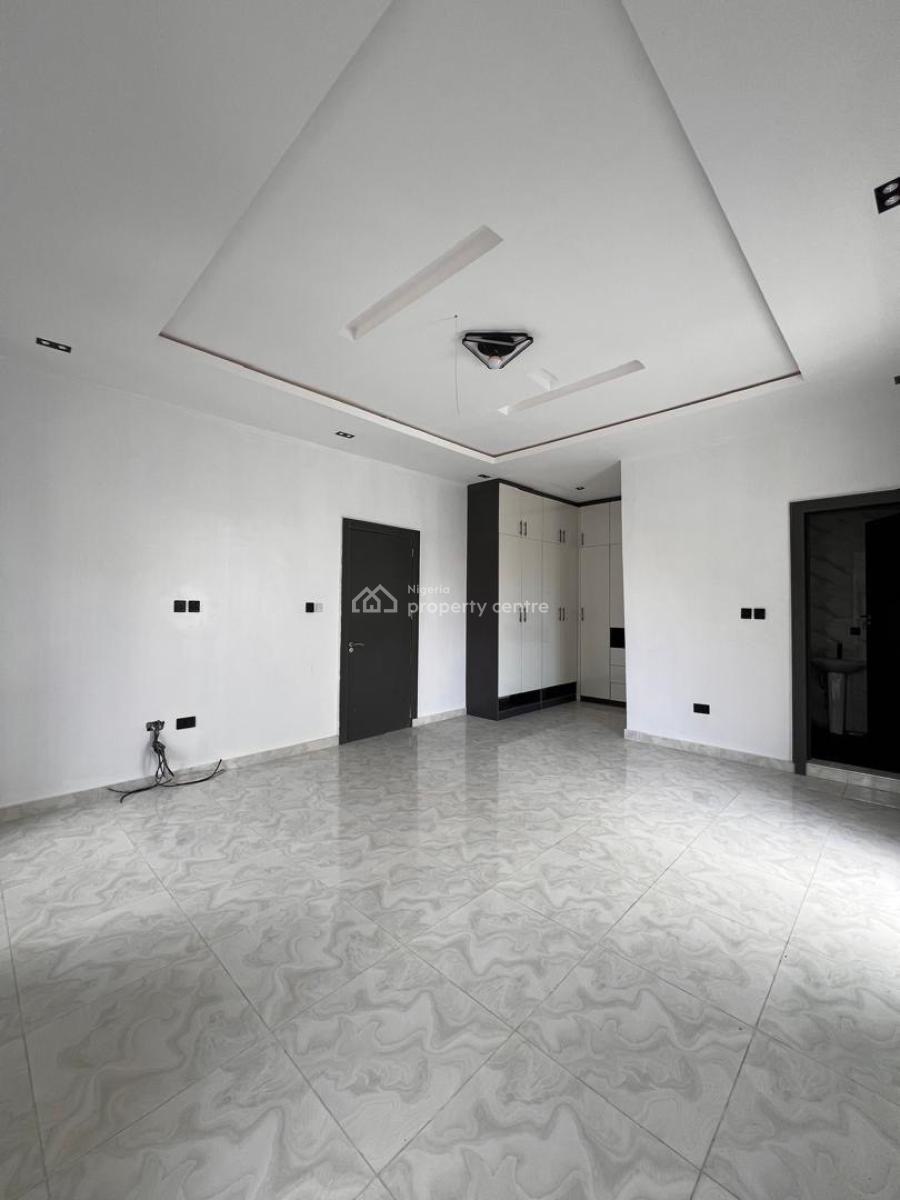4 Bedrooms Semi Detached Duplex in a Gated and Secured Estate, Ajah, Lagos, Semi-detached Duplex for Sale
