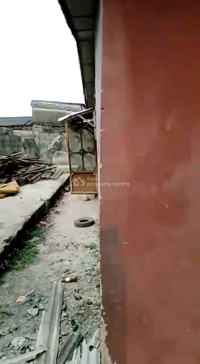 a 4nos of 2bedroom Flat on a Full Plot of Land, Bariga, Shomolu, Lagos, Flat / Apartment for Sale