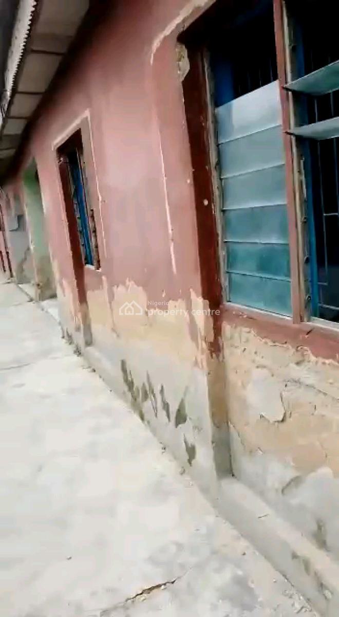 a 4nos of 2bedroom Flat on a Full Plot of Land, Bariga, Shomolu, Lagos, Flat / Apartment for Sale
