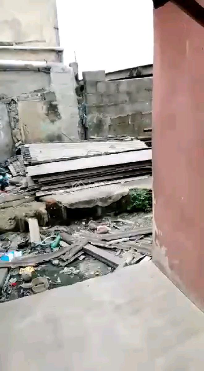 a 4nos of 2bedroom Flat on a Full Plot of Land, Bariga, Shomolu, Lagos, Flat / Apartment for Sale