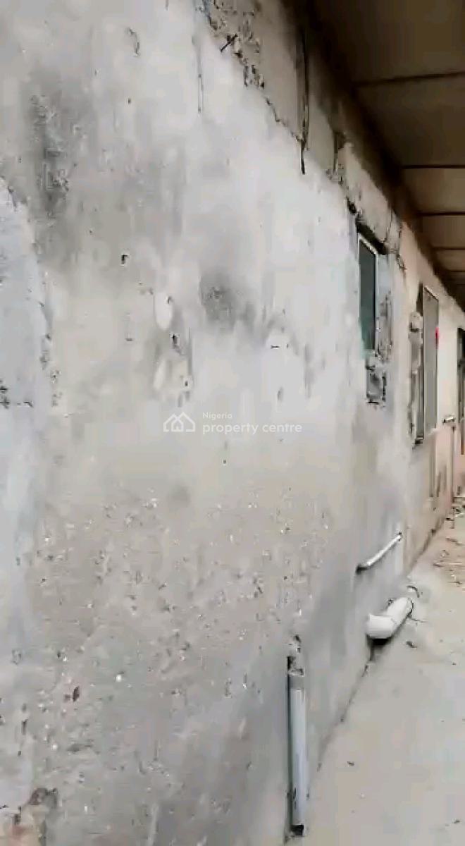 a 4nos of 2bedroom Flat on a Full Plot of Land, Bariga, Shomolu, Lagos, Flat / Apartment for Sale