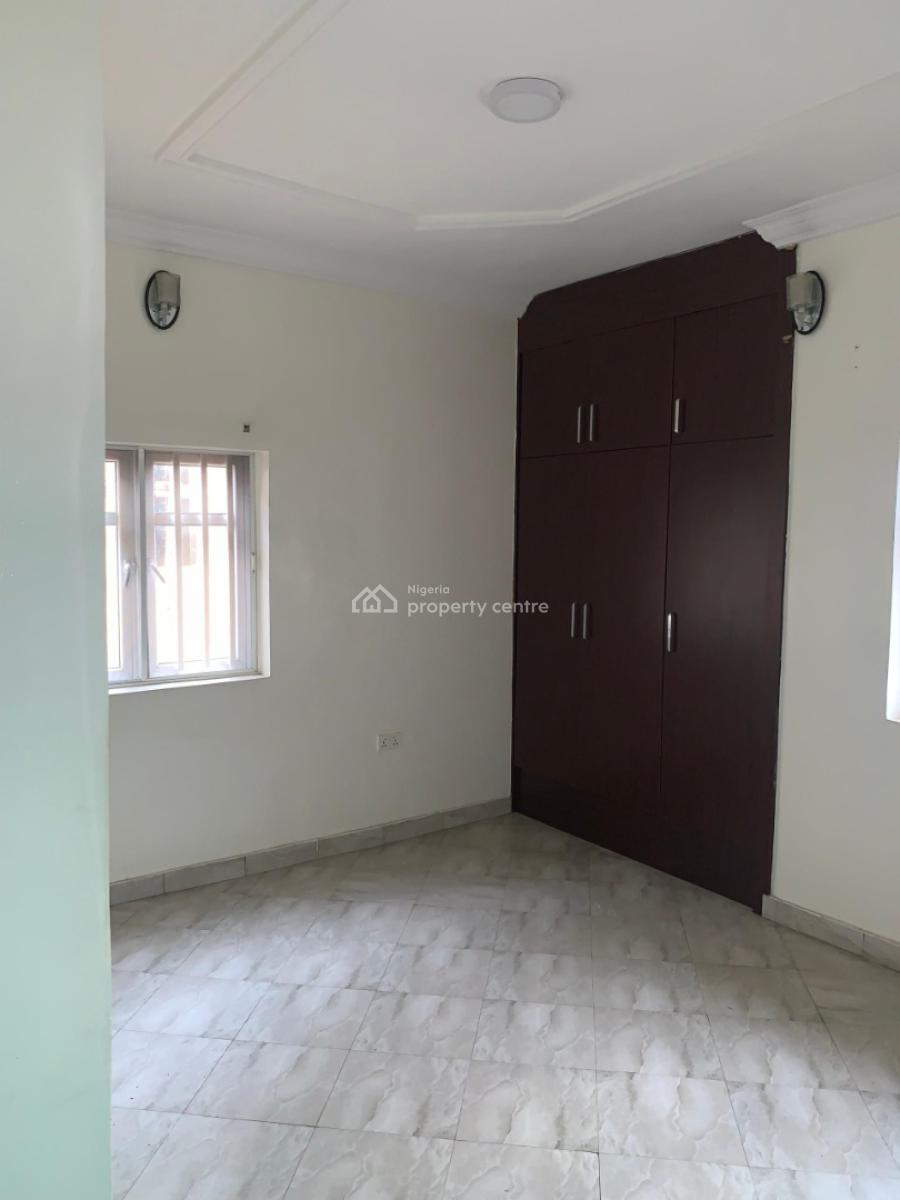 Executive Specious 3bed Room Flat, Millennium Estate Gbagada, Gbagada, Lagos, Flat / Apartment for Rent