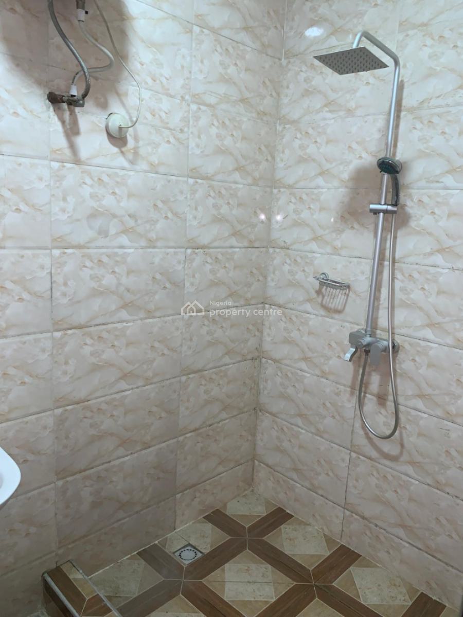 Executive Specious 3bed Room Flat, Millennium Estate Gbagada, Gbagada, Lagos, Flat / Apartment for Rent