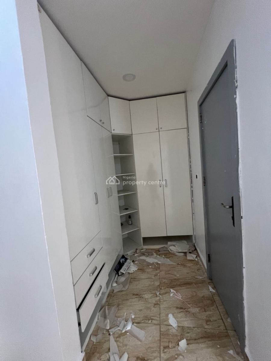 a Unique Mini Flat (room and Parlor) Apartment in an Estate with 24hrs, Royal Pine Estate Orchid Road Lekki Lagos, Lekki, Lagos, Mini Flat (room and Parlour) for Rent