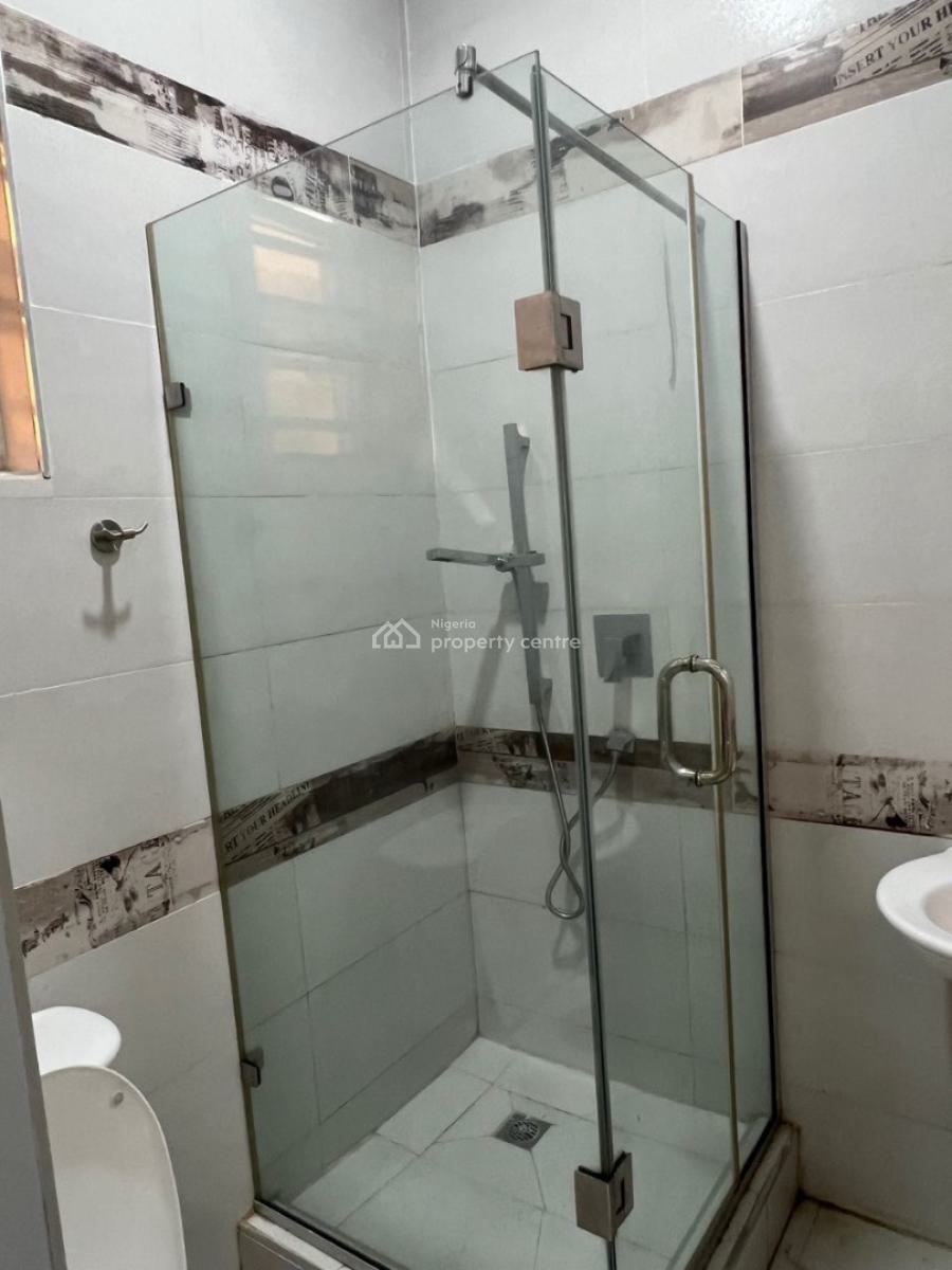 a Unique Mini Flat (room and Parlor) Apartment in an Estate with 24hrs, Royal Pine Estate Orchid Road Lekki Lagos, Lekki, Lagos, Mini Flat (room and Parlour) for Rent