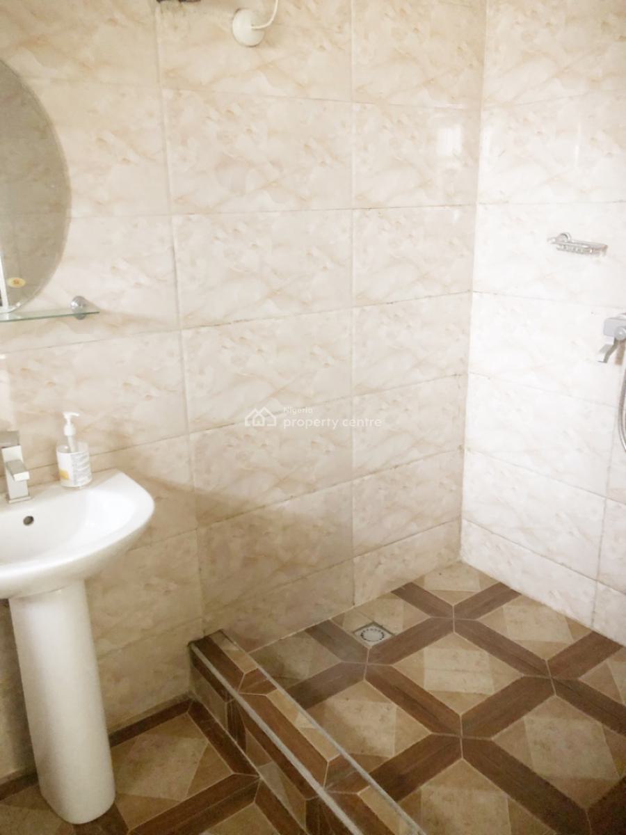 Luxury 3 Bedroom Flat, Millennium Estate, Gbagada, Lagos, Flat / Apartment for Rent