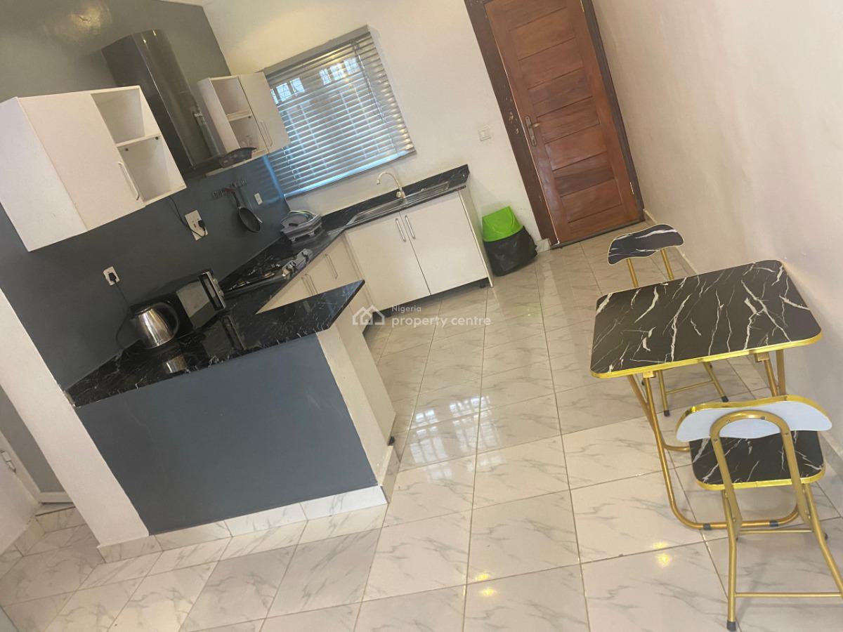 Serviced & Fully Furnished 2 Bedroom Apartment, Wasimi Primary Health Centre, Maryland, Lagos, Flat / Apartment for Rent