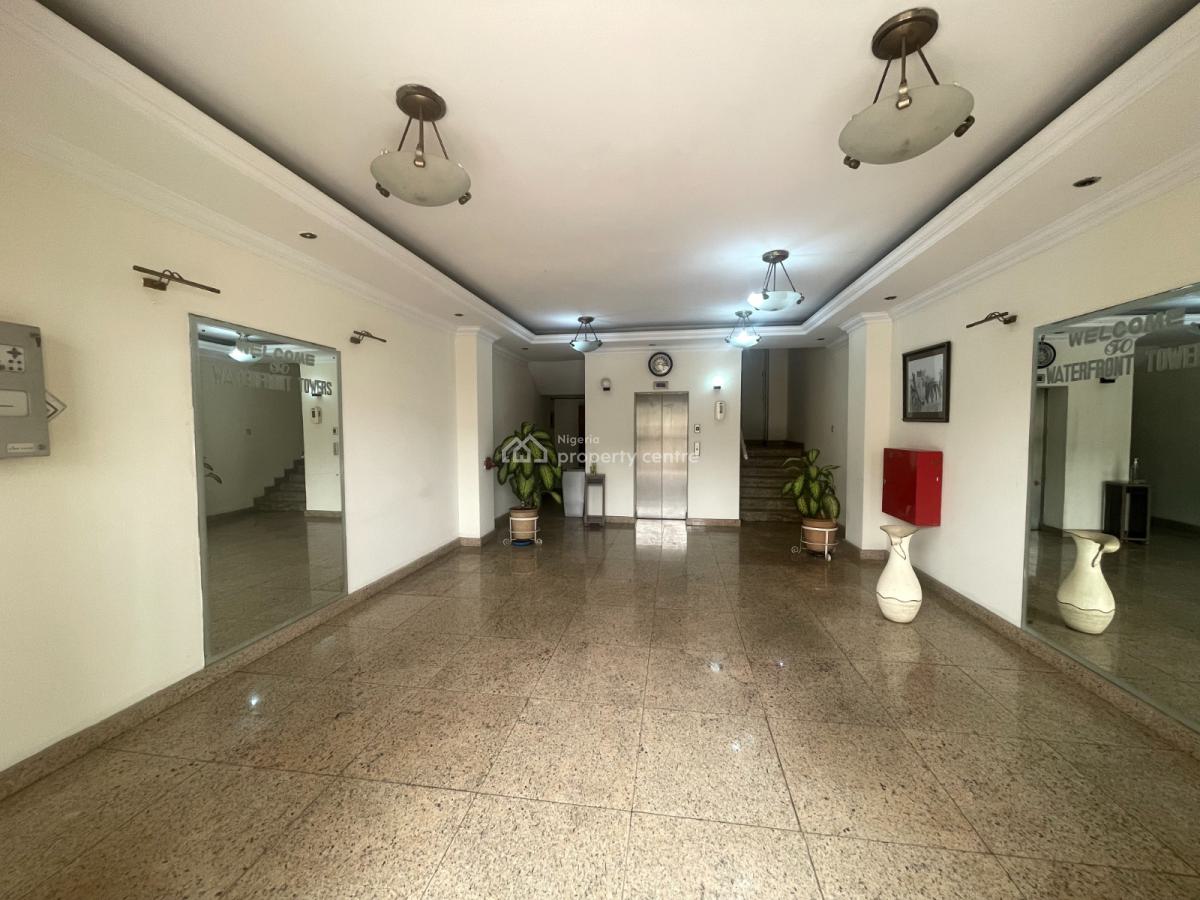 Well Maintained 3 Bedroom Apartment with a Room Bq on The 2nd Floor, Off Admiralty Way Lekki Phase 1, Lekki Phase 1, Lekki, Lagos, Flat / Apartment for Rent