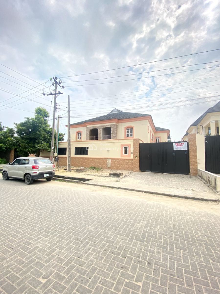 4 Bedrooms Semi Detached Duplex with Bq in a Secured Estate, Lekki Phase 1, Lekki, Lagos, Semi-detached Duplex for Rent