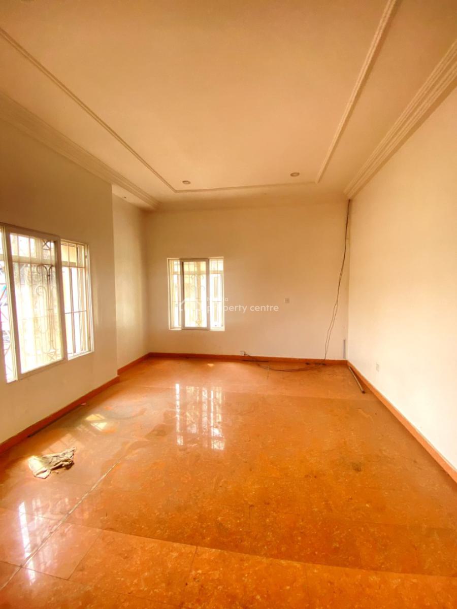 4 Bedrooms Semi Detached Duplex with Bq in a Secured Estate, Lekki Phase 1, Lekki, Lagos, Semi-detached Duplex for Rent