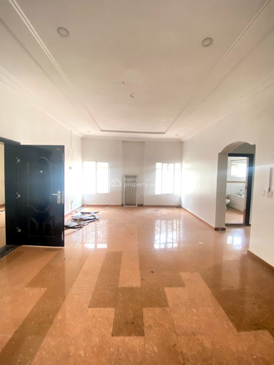 4 Bedrooms Semi Detached Duplex with Bq in a Secured Estate, Lekki Phase 1, Lekki, Lagos, Semi-detached Duplex for Rent