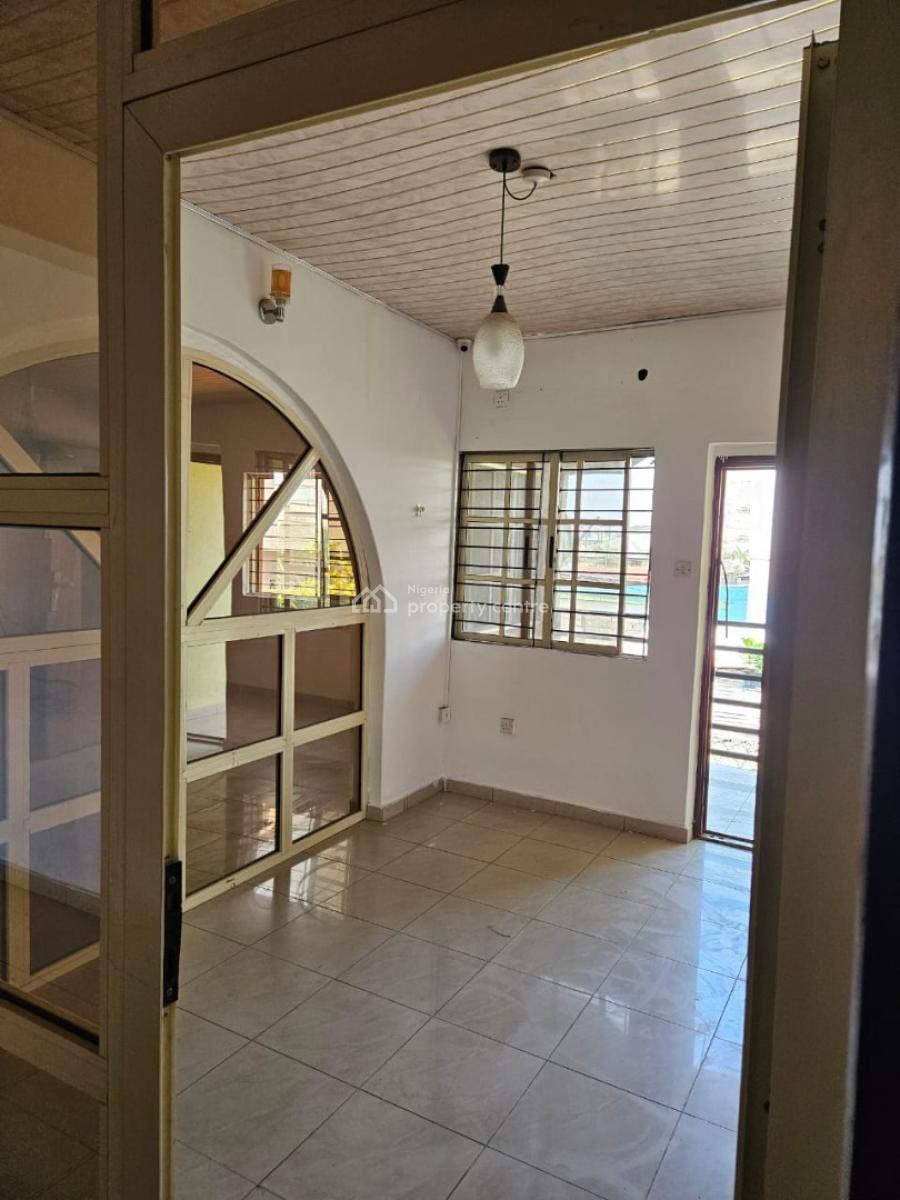 3 Bedrooms Luxury Apartment, By Davitech Filling Station, Oribanwa Phase 2, Oribanwa, Ibeju Lekki, Lagos, Flat / Apartment for Rent