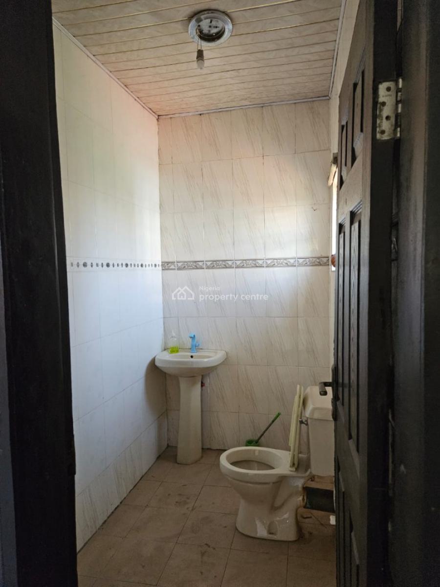 3 Bedrooms Luxury Apartment, By Davitech Filling Station, Oribanwa Phase 2, Oribanwa, Ibeju Lekki, Lagos, Flat / Apartment for Rent