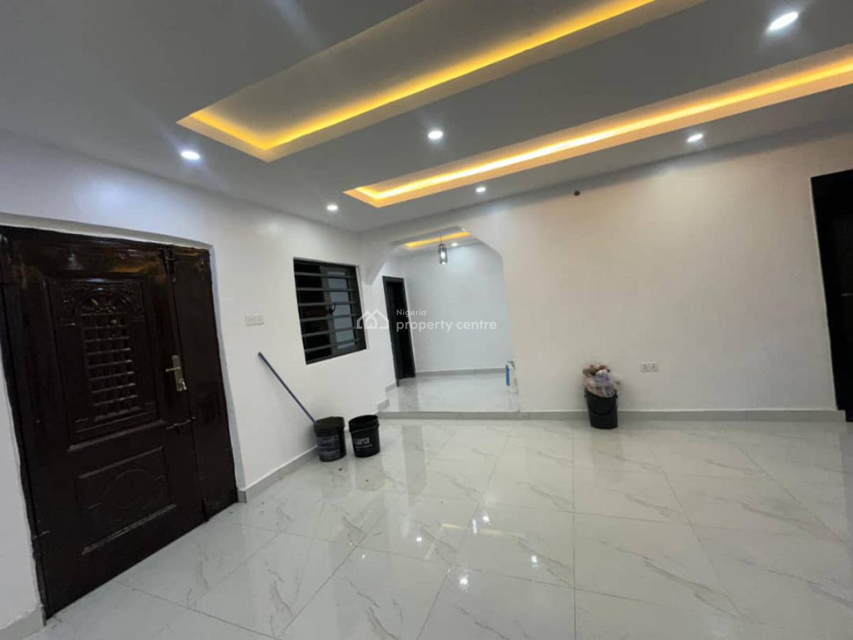Very Clean 3 Bedrooms Luxury Bungalow, Opposite Fashola Estate, Ikorodu, Lagos, Detached Bungalow for Sale
