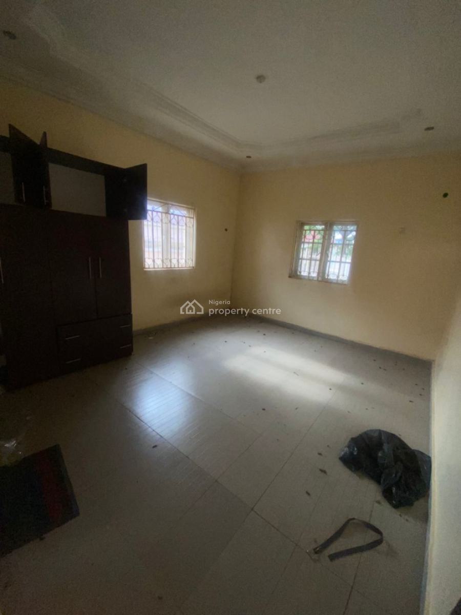 Neatly Finished Specious 3bedroom Semi Duplex Bungalow, Elsalem Estate Opposite Penthouse Estate Lugbe, Lugbe District, Abuja, Semi-detached Bungalow for Sale