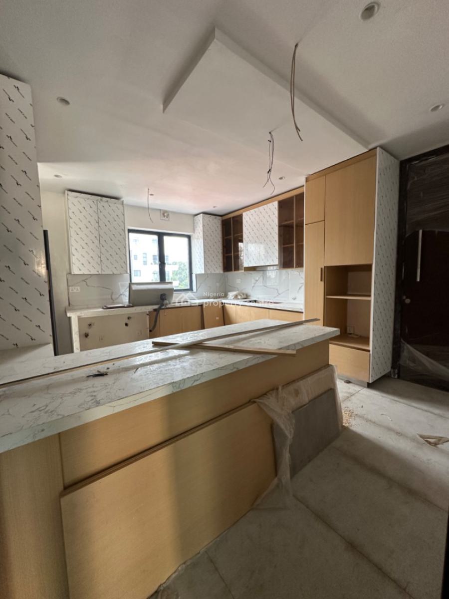Luxurious 4 Bedroom Maisonette Apartment with Bq, Ikoyi, Lagos, Flat / Apartment for Rent