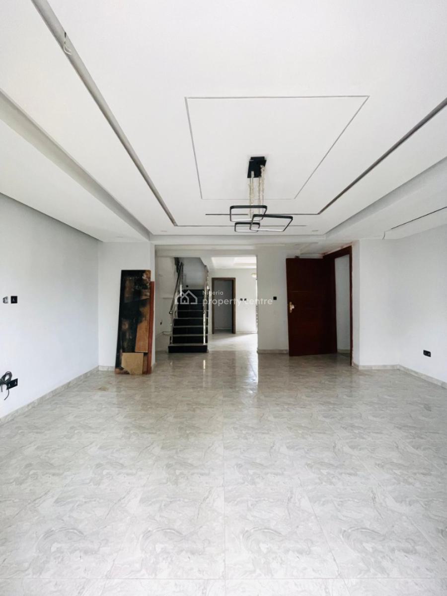 Decent 4 Bedroom Terrace Duplex with Gym, Swimming Pool, Ikate Lekki, Lekki, Lagos, Terraced Duplex for Sale