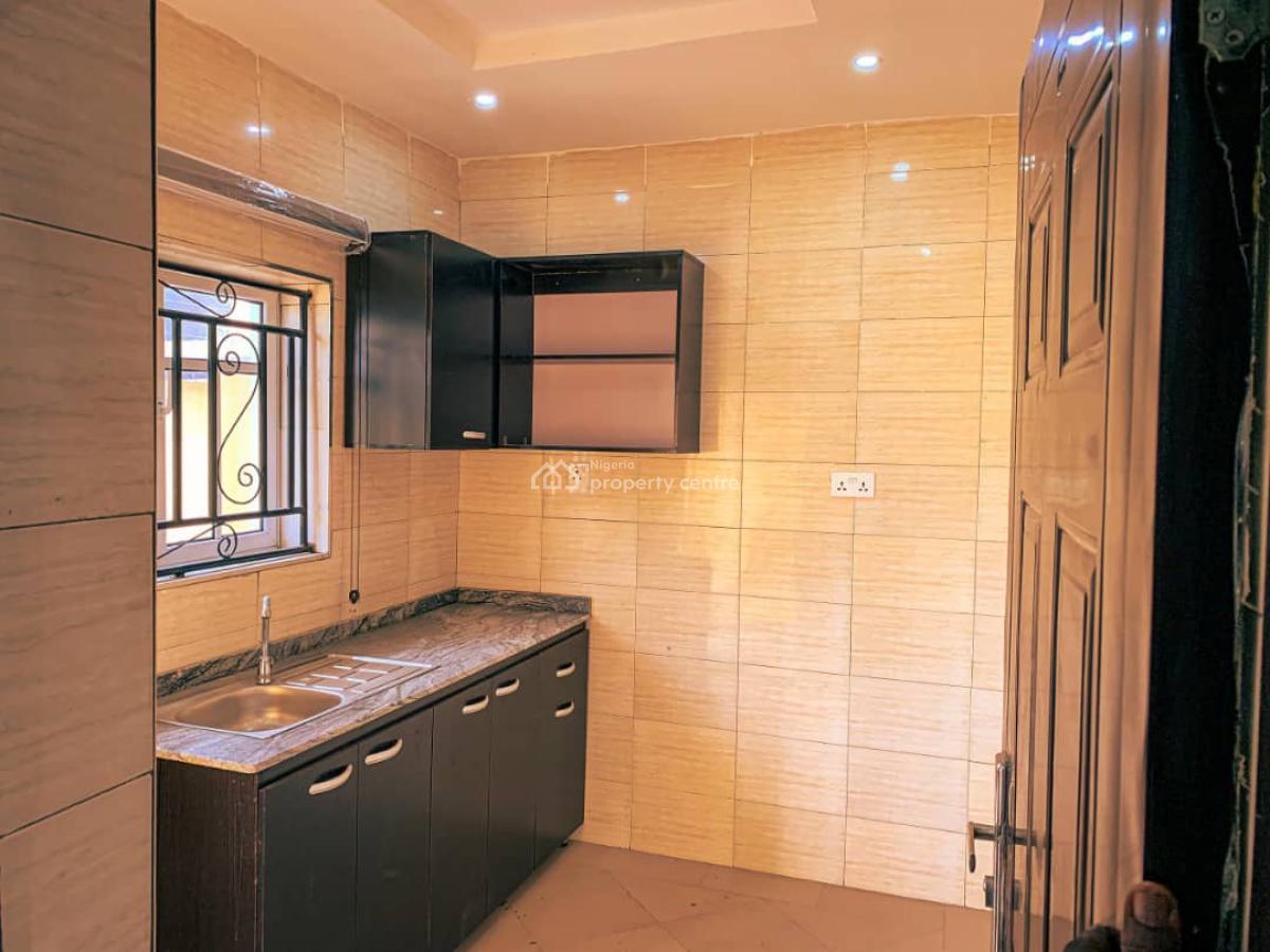 Luxury Twin Bungalow at Ekerin Ologuneru Ibadan, Ekerin Ologuneru Area Ibadan, Eleyele, Ibadan, Oyo, Detached Bungalow for Sale