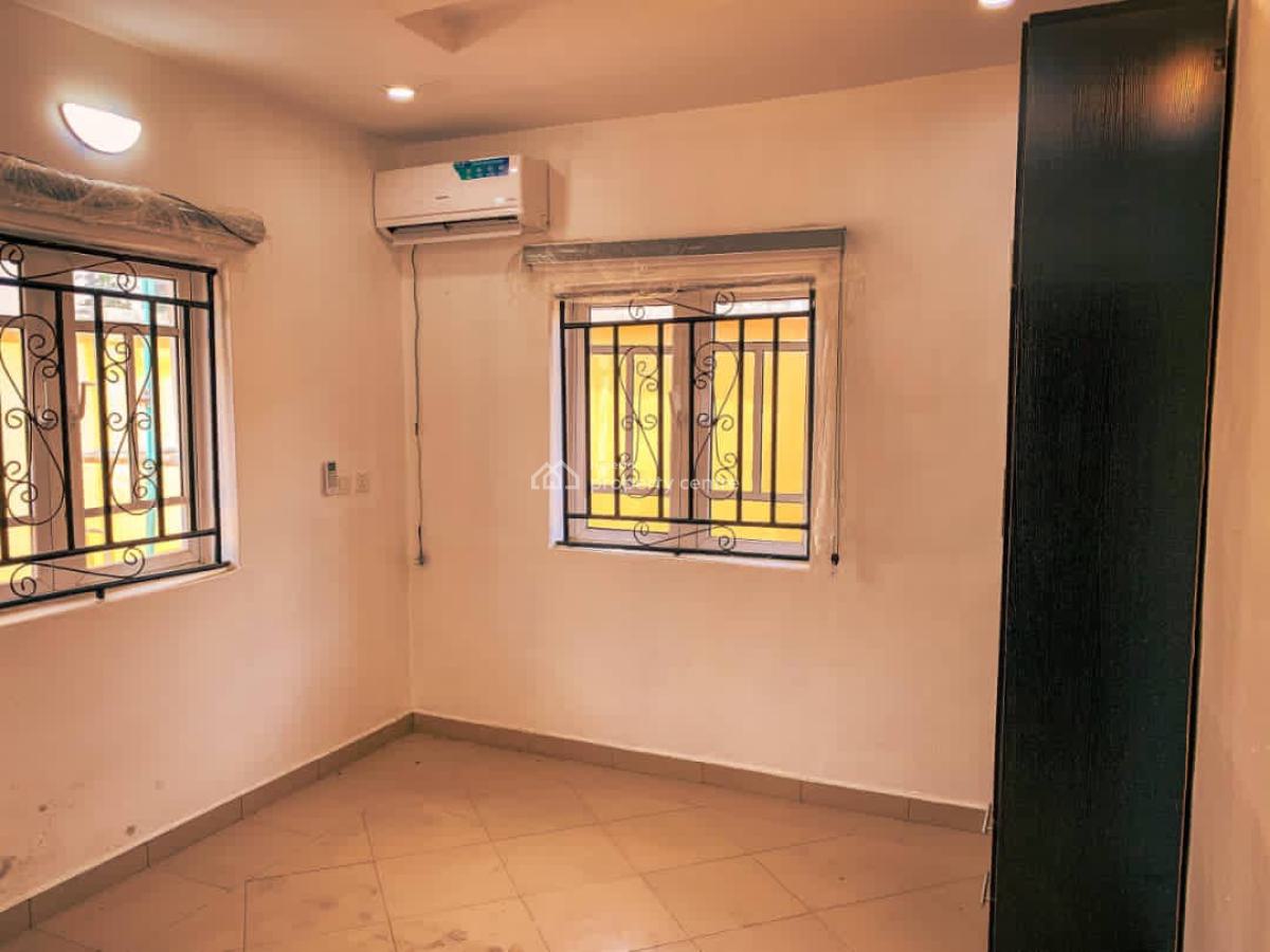 Luxury Twin Bungalow at Ekerin Ologuneru Ibadan, Ekerin Ologuneru Area Ibadan, Eleyele, Ibadan, Oyo, Detached Bungalow for Sale