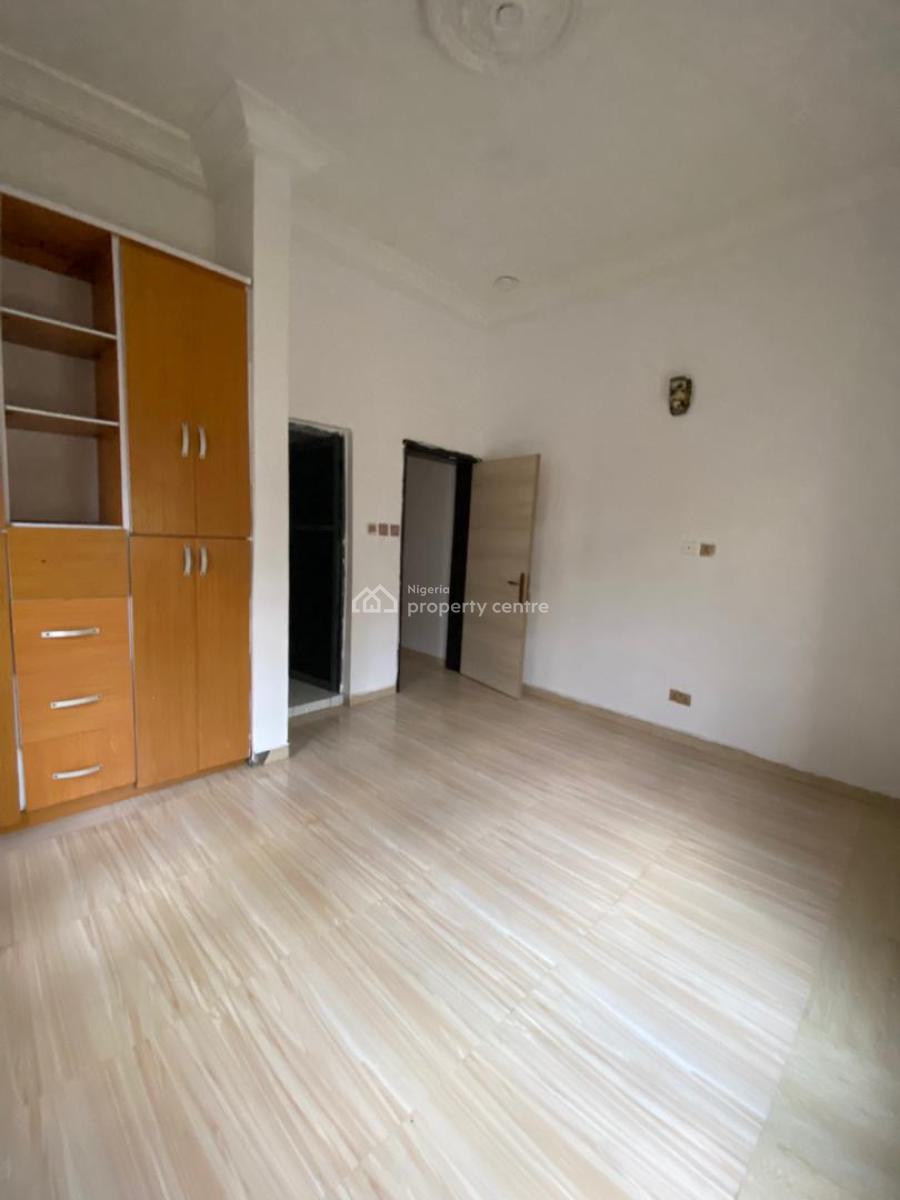 Spacious and Well Maintained, Via Thera Annex, Sangotedo, Ajah, Lagos, Flat / Apartment for Rent