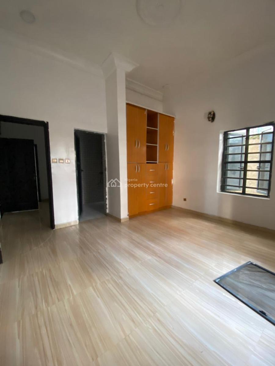 Spacious and Well Maintained, Via Thera Annex, Sangotedo, Ajah, Lagos, Flat / Apartment for Rent