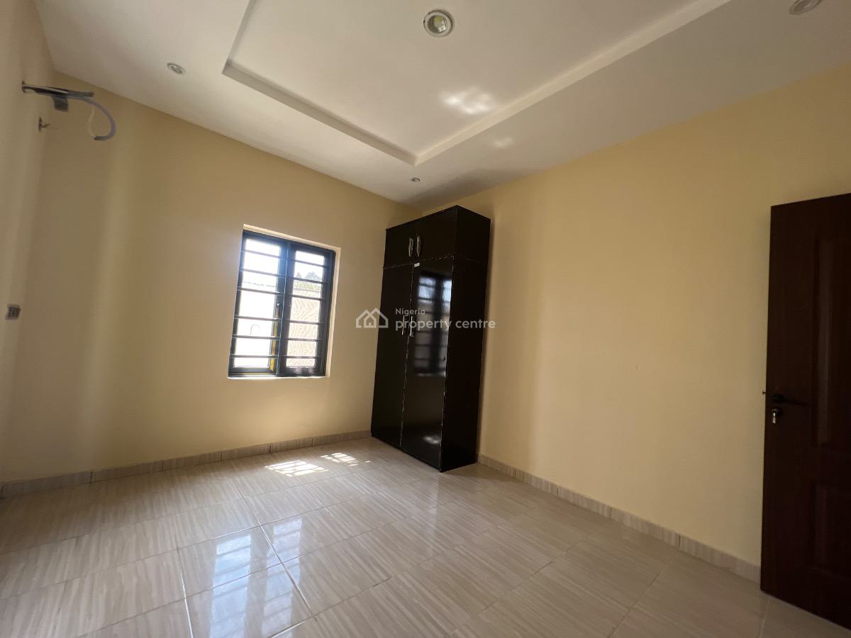 Spacious 3 Bedroom Flat on Ground Floor(tenanted), Lekki Scheme 2, Ajah, Lagos, Flat / Apartment for Sale