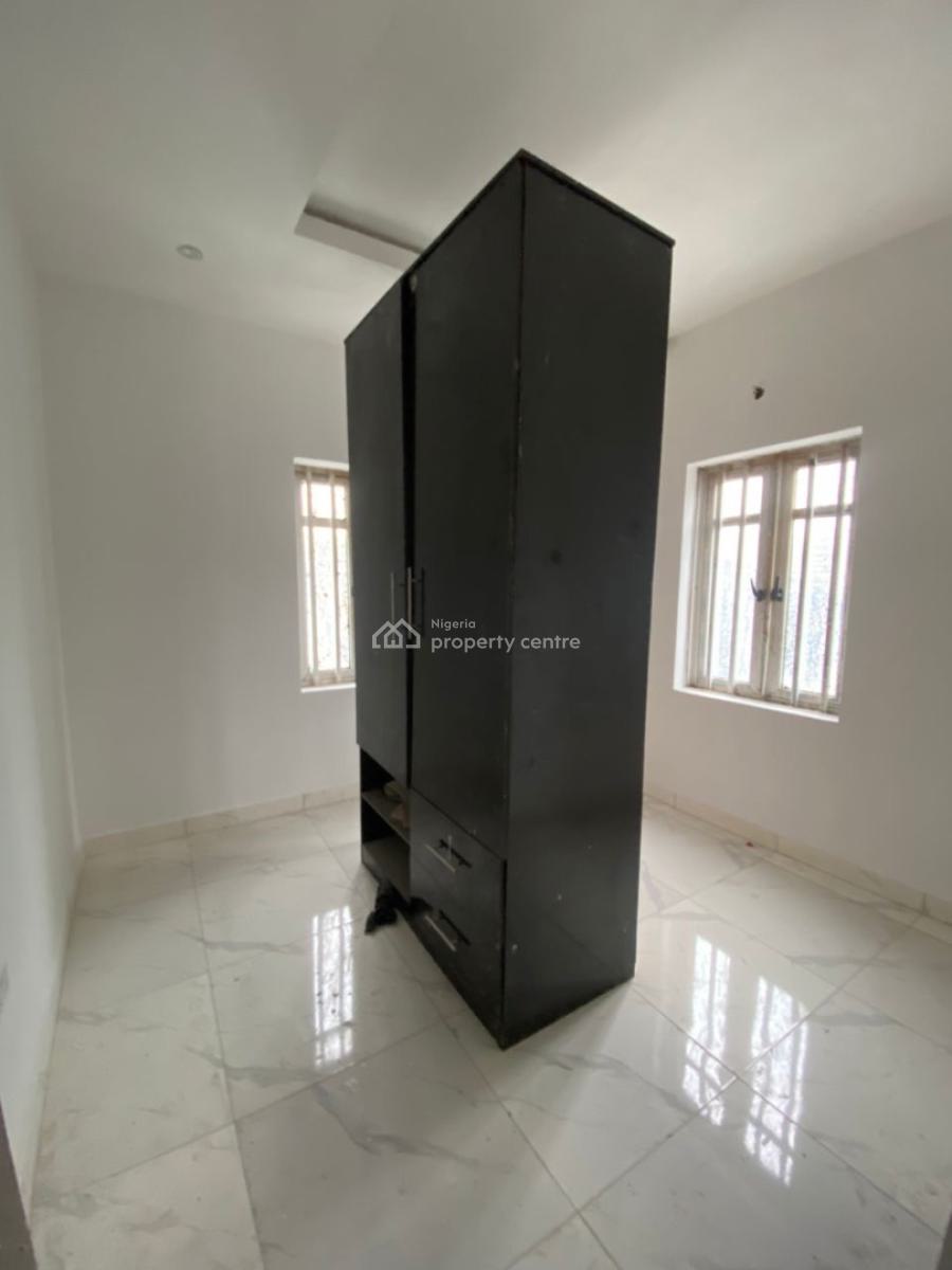 Brand New Upstairs, Via Thera Annex, Sangotedo, Ajah, Lagos, Flat / Apartment for Rent