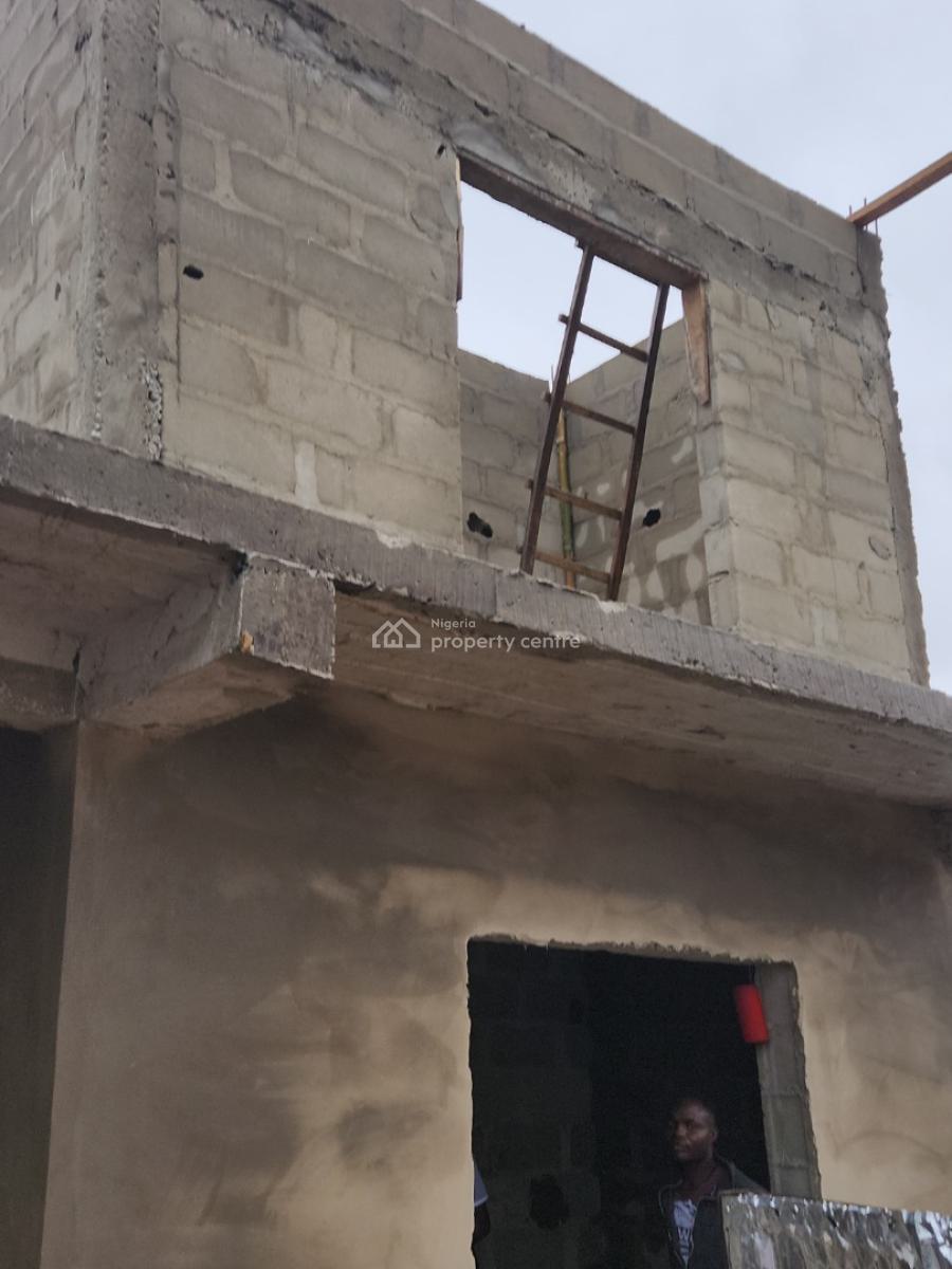 Spacious Shops for 10 Years Lease Upstairs, 97 Ijesha Road, Surulere, Lagos, Shop for Rent