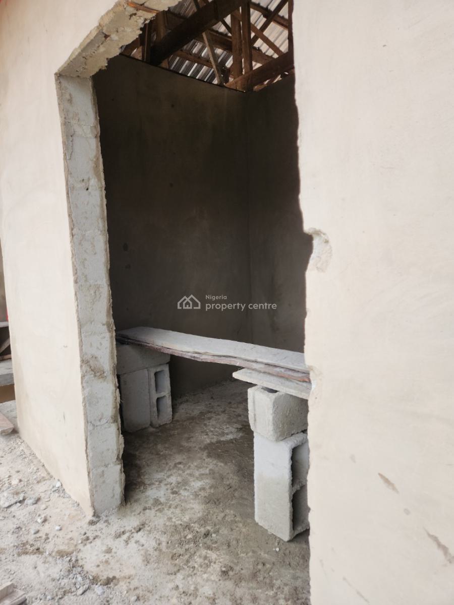 Spacious Shops for 10 Years, Upstairs, 97, Ijesha Road, Surulere, Lagos, Shop for Rent