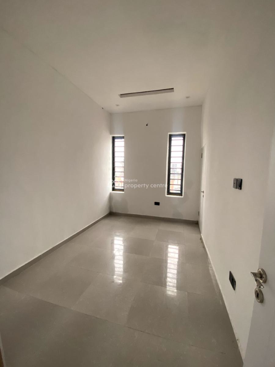 2bedroom Apartment in a Secure Environment, Ologolo, Lekki, Lagos, Flat / Apartment for Sale