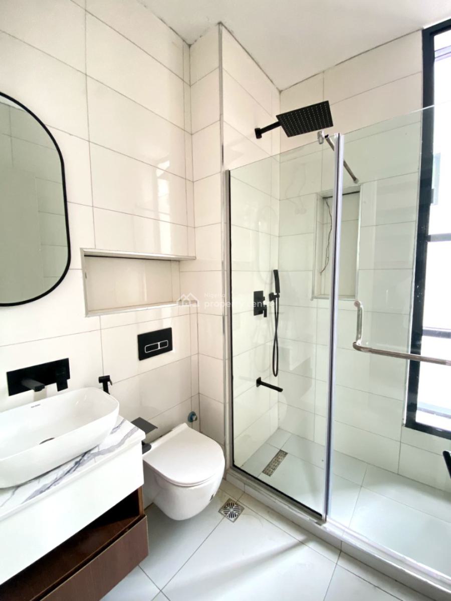 2 Bedroom Apartment in a Secure Environment, Ologolo, Lekki, Lagos, Flat / Apartment for Sale