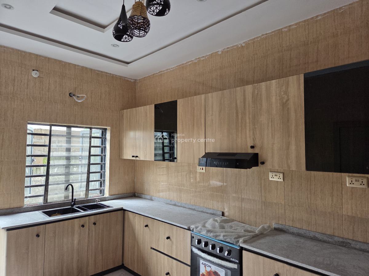 3 Bedroom Terrace Duplex, Medorf Residence, Alagbaka Gra, Akure, Ondo, Terraced Duplex for Sale