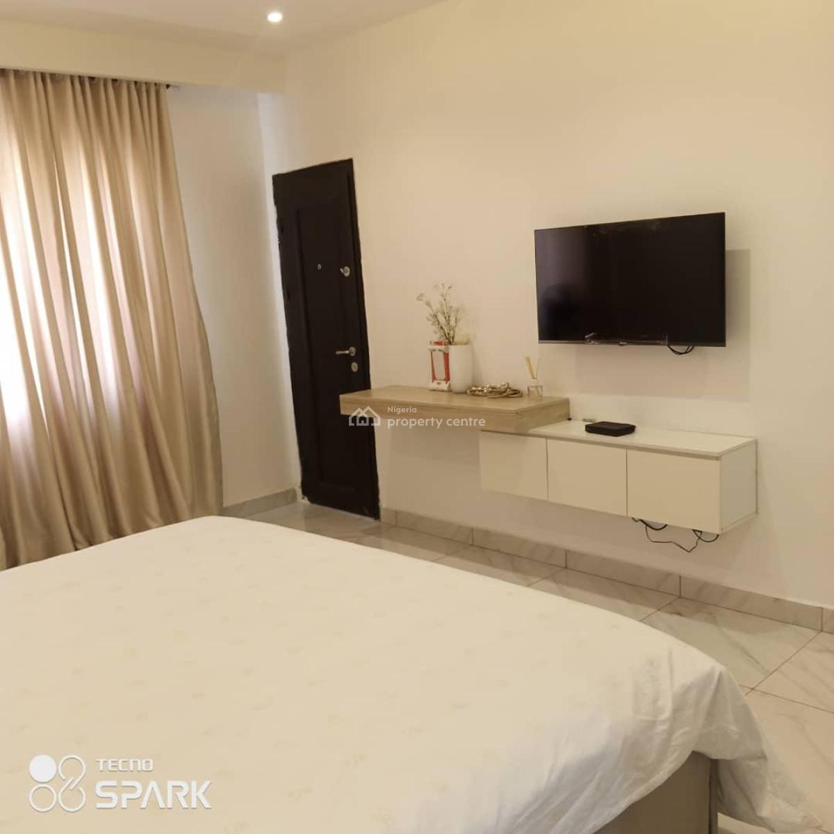Lush 3 Bedroom Maisonette, Ikeja Gra, Ikeja, Lagos, Flat / Apartment Short Let