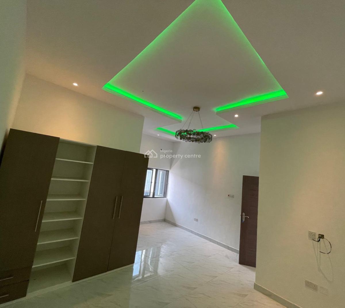 Brand New Complete Estate of 28 Units of 2 Amd 4 Bedrooms Duplexes in, Brand New Estate of 28 Units Duplexes Behind Shoprite, Sangotedo, Ajah, Lagos, Terraced Duplex for Sale