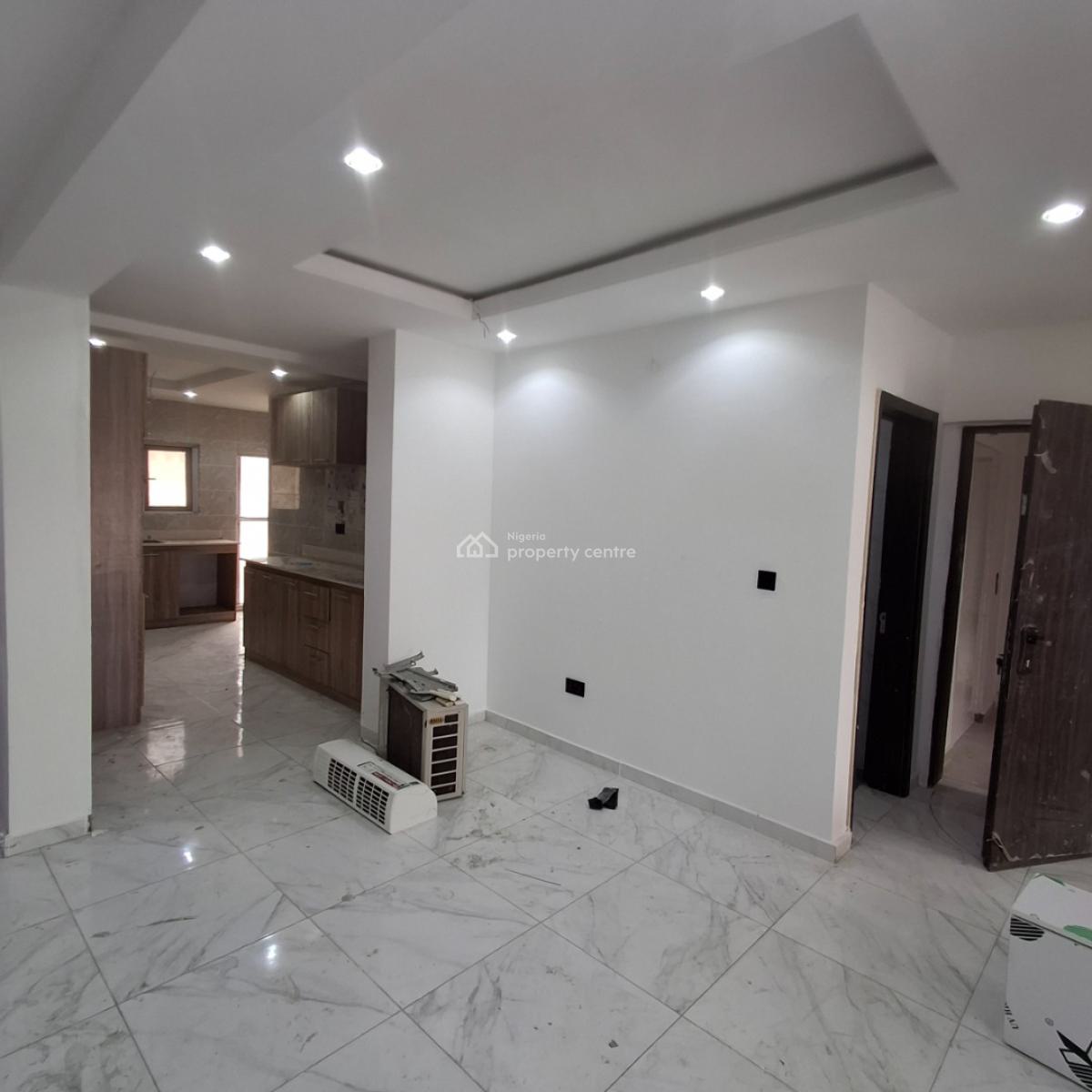 Three Bedroom Apartment, Lekki Phase 1, Lekki, Lagos, Flat / Apartment for Rent