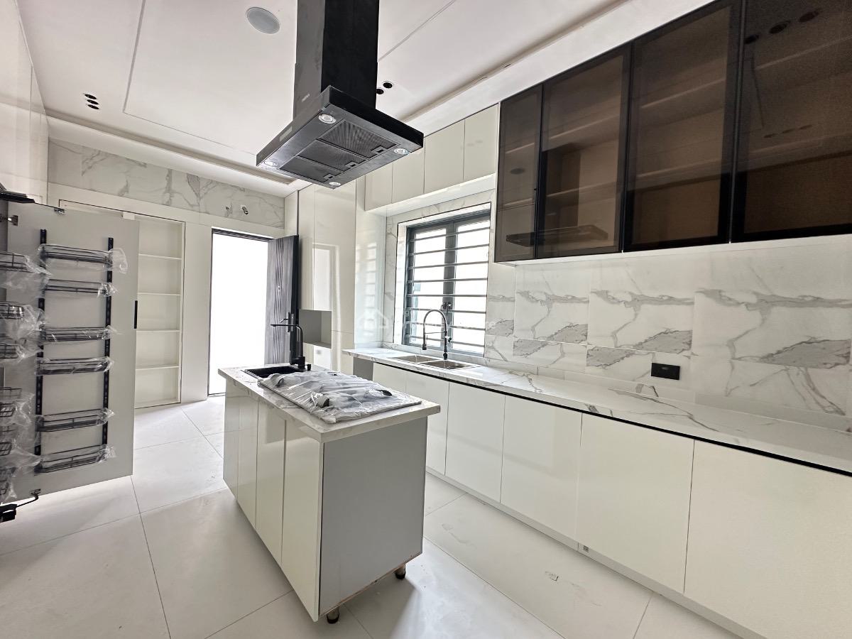 Pristine 5 Bedroom Detached Duplex with Swimming Pool and Bq, Chevron, Lekki, Lagos, Detached Duplex for Sale