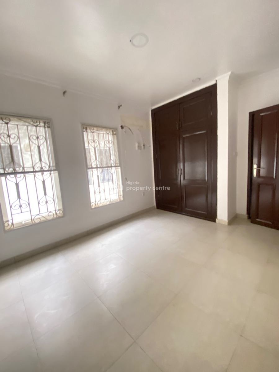 Luxury 2 Bedroom Apartment, Lekki Phase 1, Lekki, Lagos, Flat / Apartment for Rent