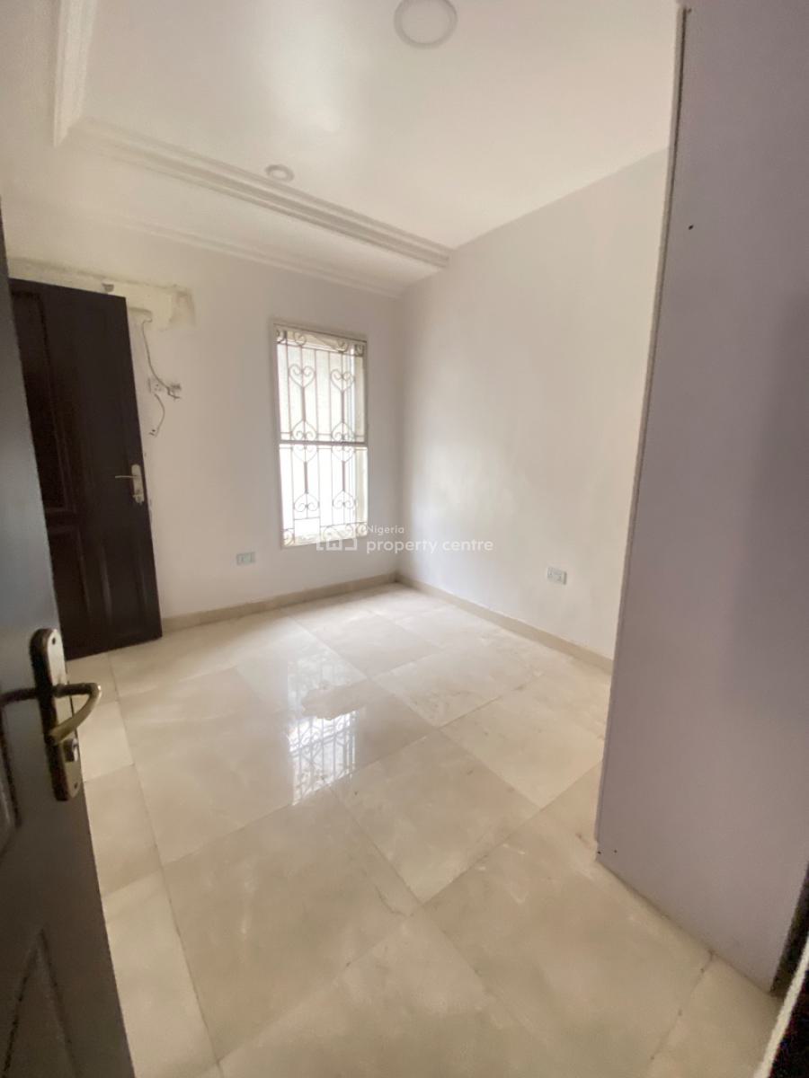 Luxury 2 Bedroom Apartment, Lekki Phase 1, Lekki, Lagos, Flat / Apartment for Rent