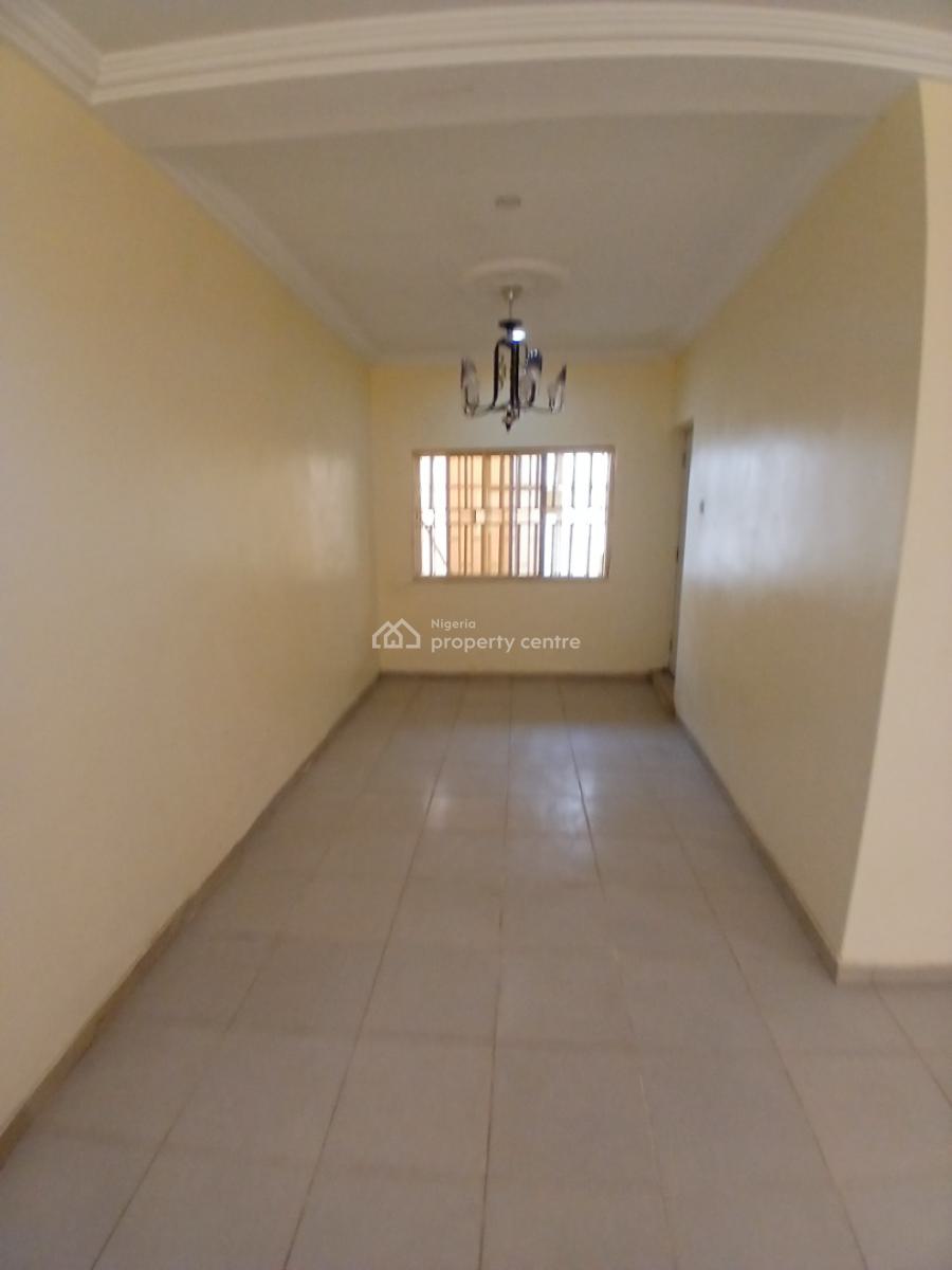 3 Bedrooms Stand Alone with 2 Rooms Bq, Kaura, Abuja, Detached Bungalow for Rent