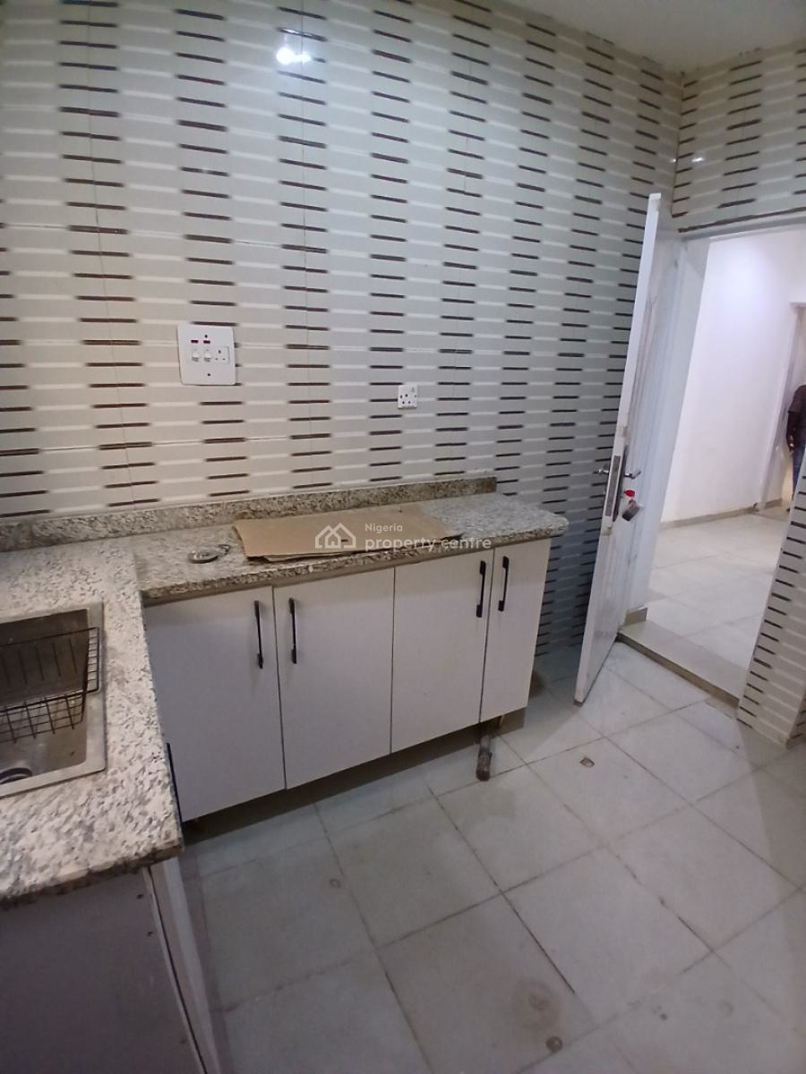 3 Bedrooms Stand Alone with 2 Rooms Bq, Kaura, Abuja, Detached Bungalow for Rent