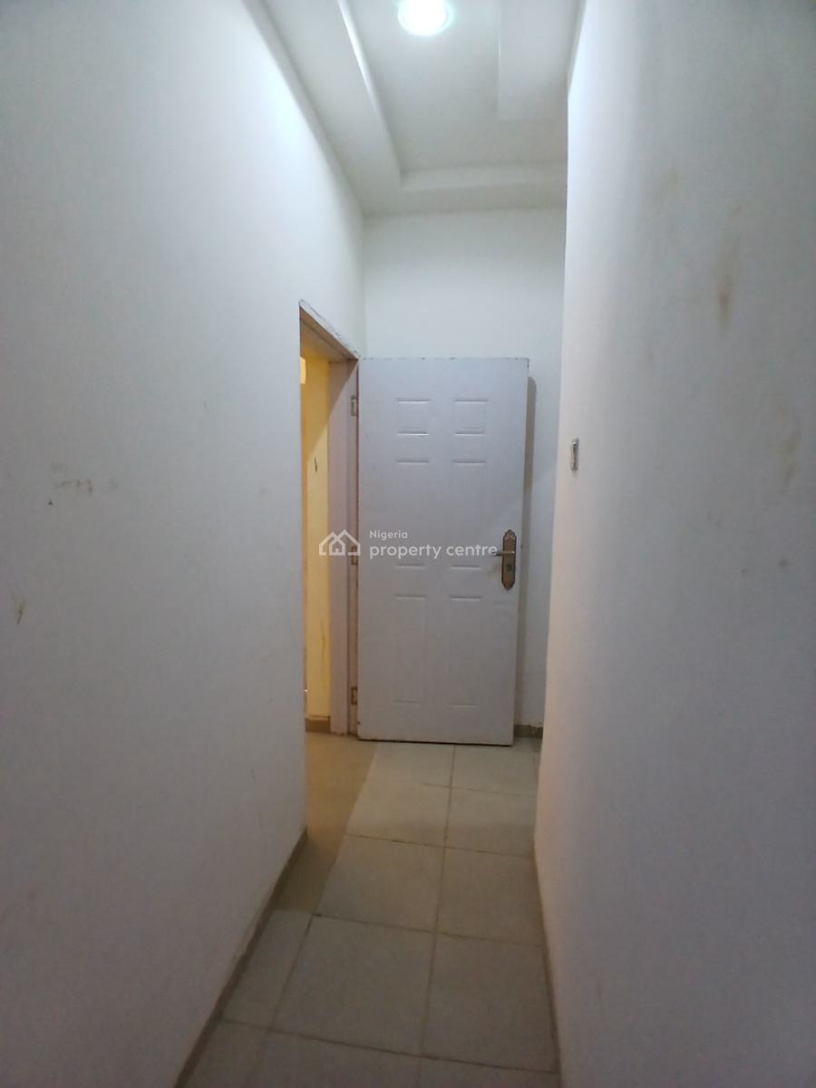3 Bedrooms Stand Alone with 2 Rooms Bq, Kaura, Abuja, Detached Bungalow for Rent