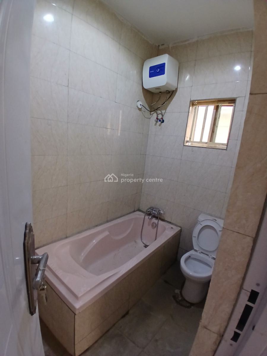 3 Bedrooms Stand Alone with 2 Rooms Bq, Kaura, Abuja, Detached Bungalow for Rent