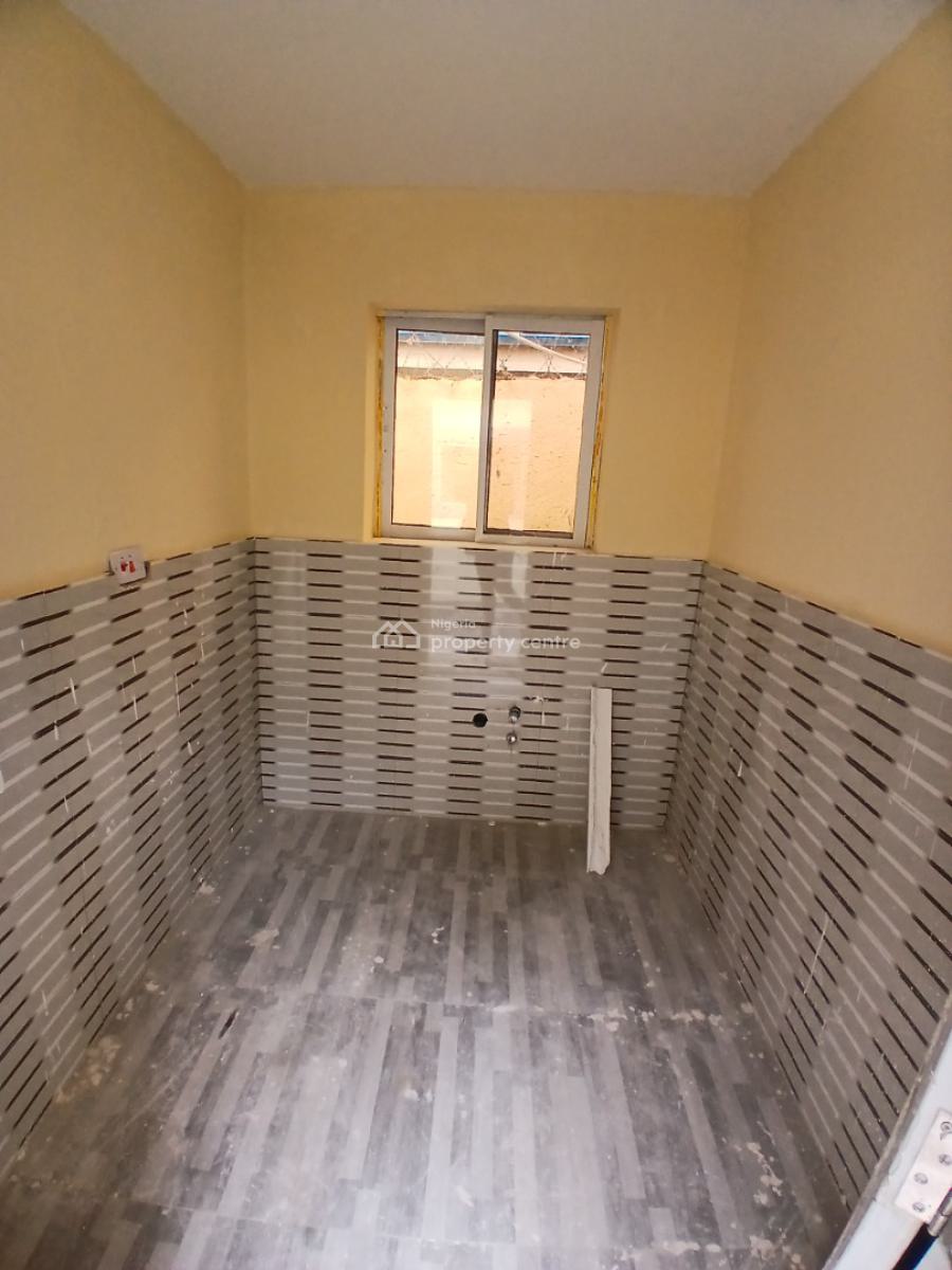 3 Bedrooms Stand Alone with 2 Rooms Bq, Kaura, Abuja, Detached Bungalow for Rent