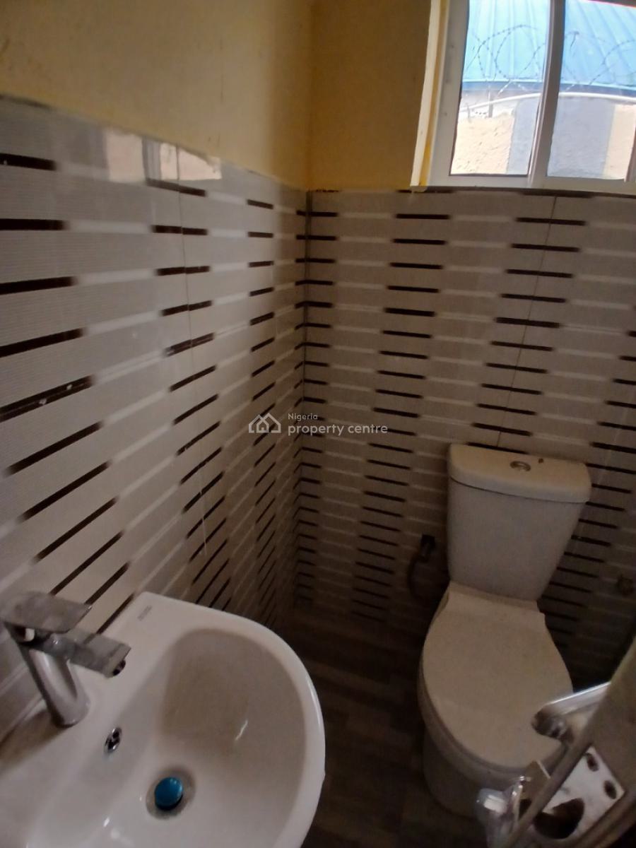 3 Bedrooms Stand Alone with 2 Rooms Bq, Kaura, Abuja, Detached Bungalow for Rent