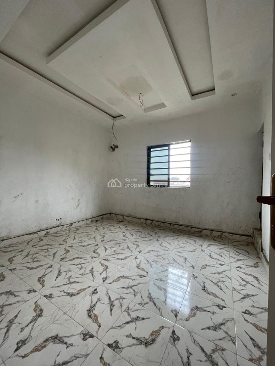 2 Bedroom Apartment, Charley Boy, Pedro, Gbagada, Lagos, Flat / Apartment for Rent