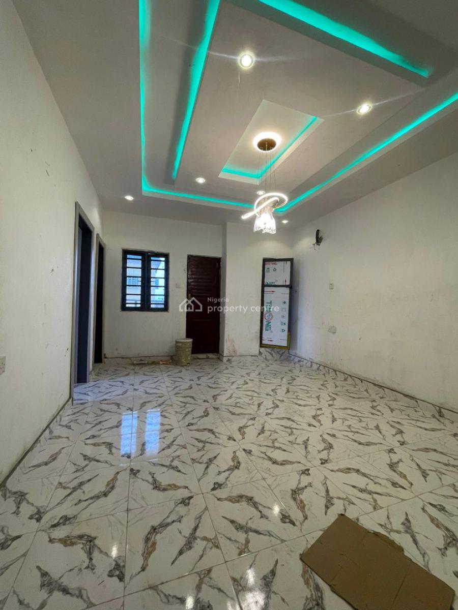 2 Bedroom Apartment, Charley Boy, Pedro, Gbagada, Lagos, Flat / Apartment for Rent