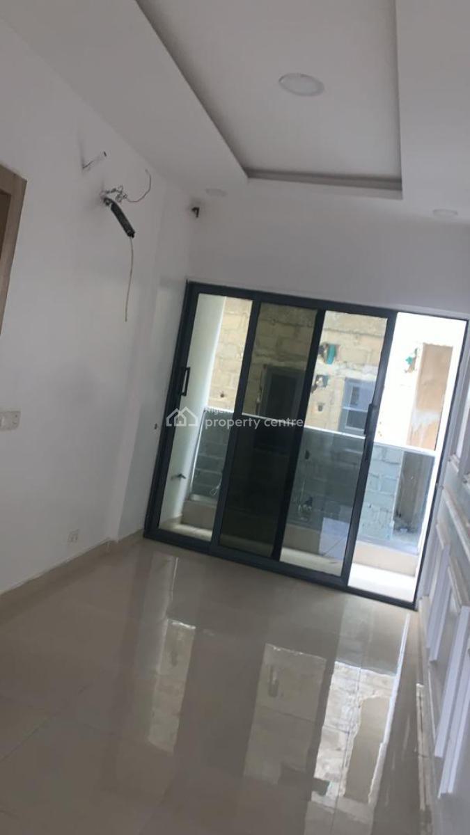 Serviced 3-bedroom, Off Freedom Way, Lekki, Lagos, Flat / Apartment for Rent
